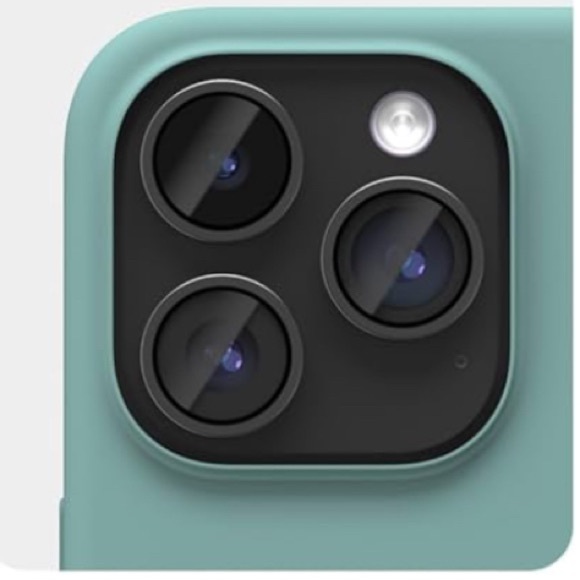 Brand new silicone iPhone 15 Pro case with beautiful plant design - Picture 6 of 6